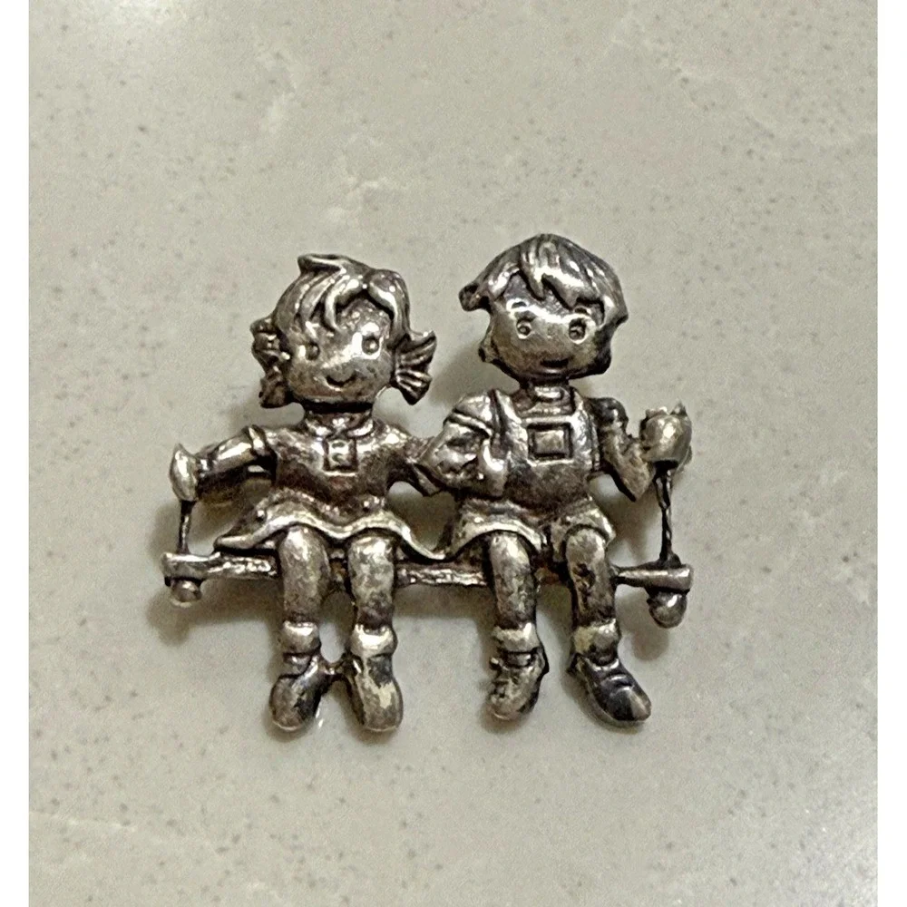 Vintage Sterling Silver 925 Boy Girl Swing Swinging Brooch Pin K2483 Mothers Day